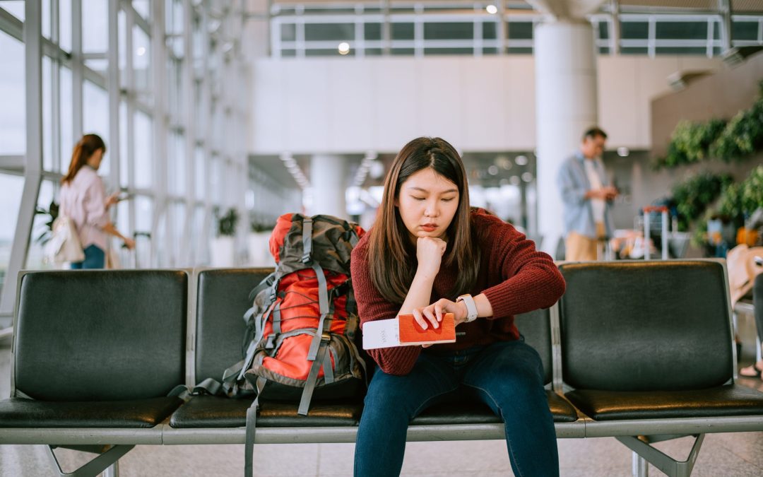 ¿AFECTADO POR EL CAOS AEROPORTUARIO EN EUROPA? ESTOS SON TUS DERECHOS